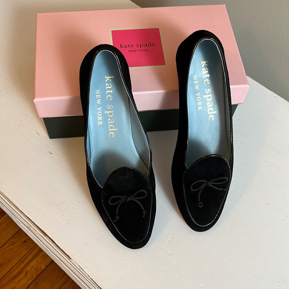Kate spade black suede loafer. Worn only once.
